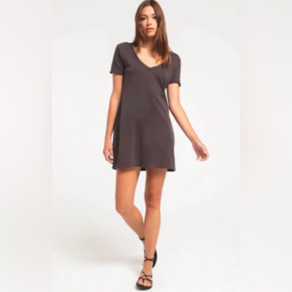Z Supply organic cotton t-shirt dress. Color: Graphite. Size Medium. EUC. - Picture 2 of 9